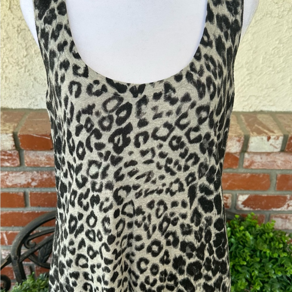 New York & Company Cardigan & Tank Sweater Set; Black & Gray Leopard; Sz Medium - Picture 10 of 16
